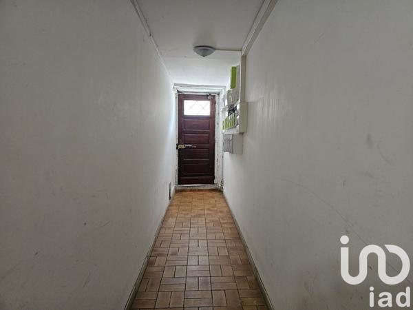 Appartement 1 pièce de 36 m² à Cuges-les-Pins (13780)