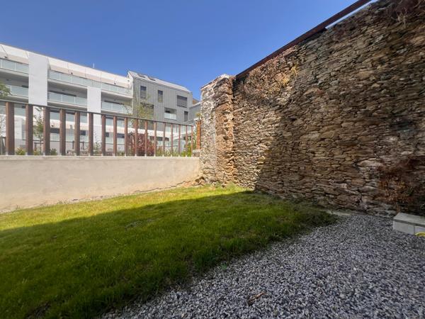 Appartement Suce Sur Erdre 2 Pièce(s) 31.22 M2 Avec Jardinet Au Calme