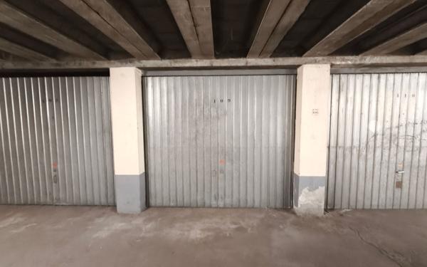 Stationnement à vendre