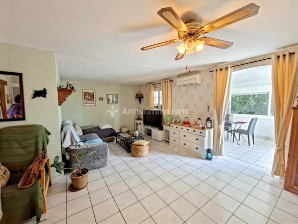 Vente                                                      Maison
                        
                     6 pièces                      142 m2                     à Castres