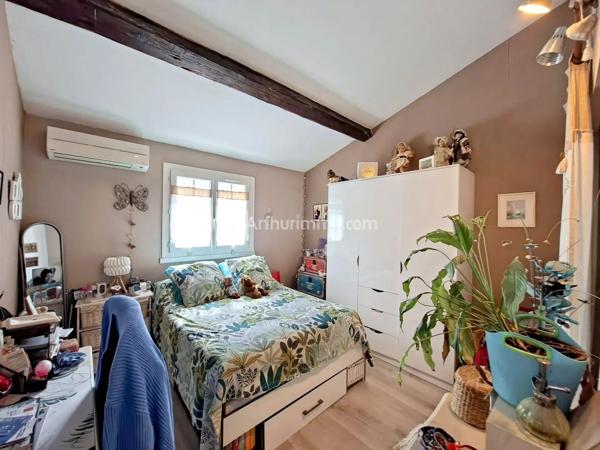 Vente                                                      Maison
                        
                     6 pièces                      142 m2                     à Castres