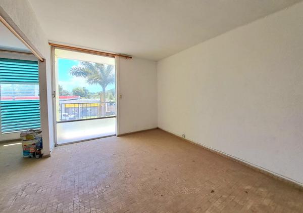 Appartement T2 35 m² à rénover à ANQUETIL