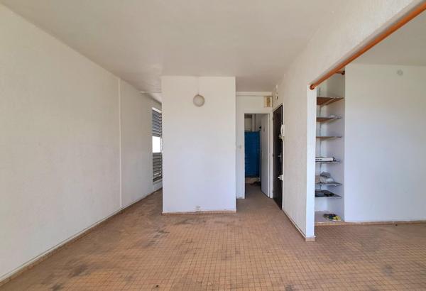 Appartement T2 35 m² à rénover à ANQUETIL