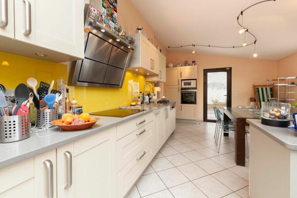 Maison à vendre    9 pièces •  Aire-sur-l'Adour