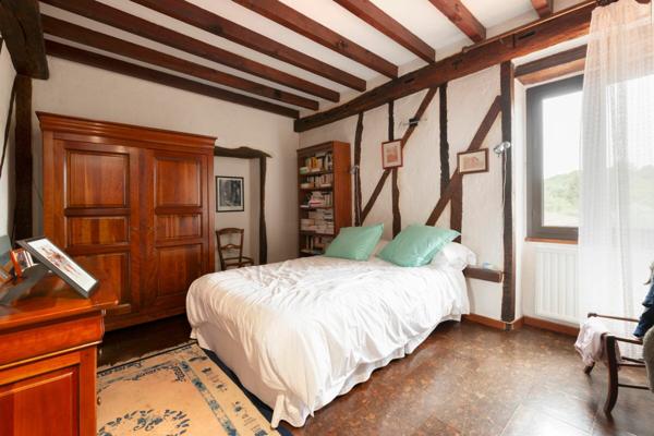 Maison à vendre    9 pièces •  Aire-sur-l'Adour