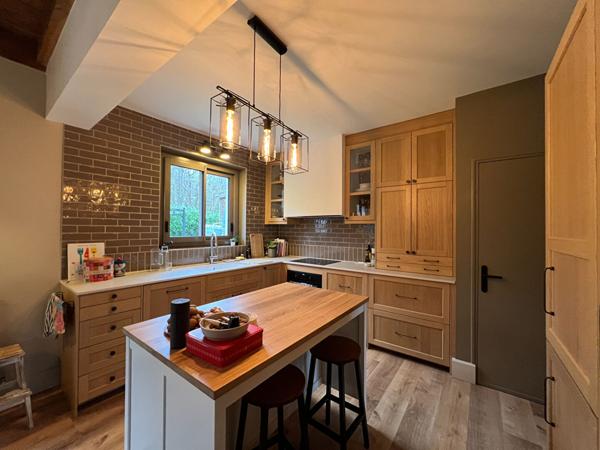 A vendre maison type 5 sur la commune de Razac sur l'Isle