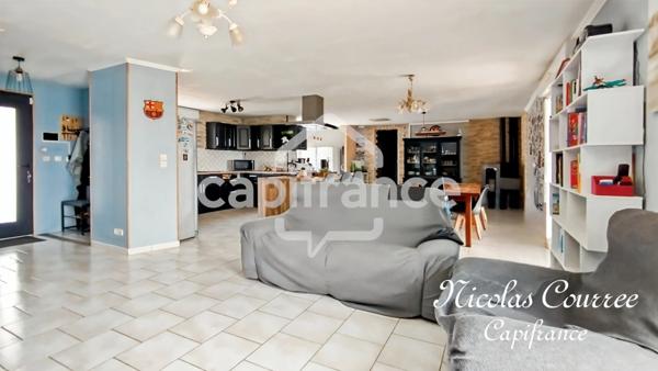 🏡 Maison familiale avec suite parentale, piscine et prestations de qualité – Un cadre de vie exceptionnel SAINT SAVIOL (86)