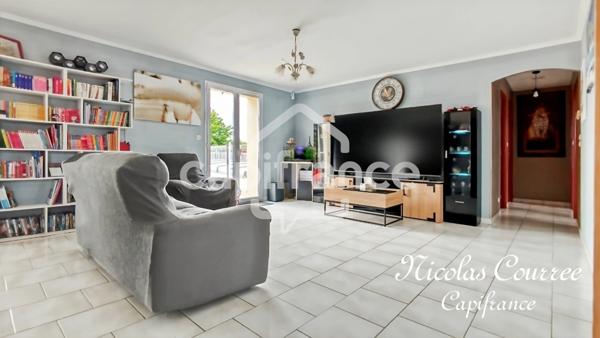 🏡 Maison familiale avec suite parentale, piscine et prestations de qualité – Un cadre de vie exceptionnel SAINT SAVIOL (86)