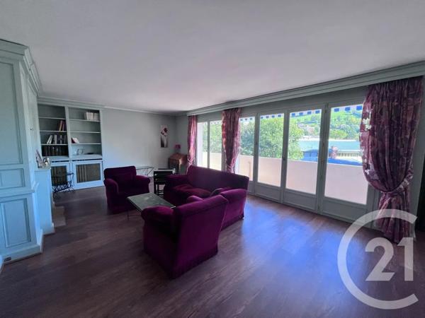Appartement F5 à vendre  7 pièces - 117 m 2   AURILLAC  - 15