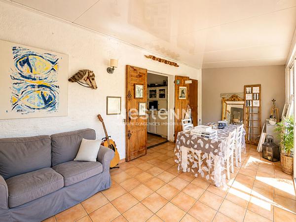 Maison - Golfe-Juan - Proche de la mer - Exposée SUD - Grand Jardin