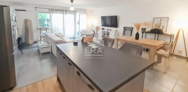 Appartement T3 avec terrasse et deux places de stationnement