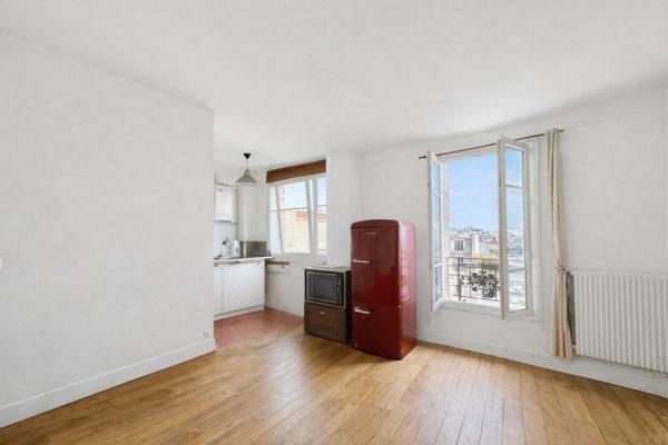 2P Dernier Etage à Gambetta