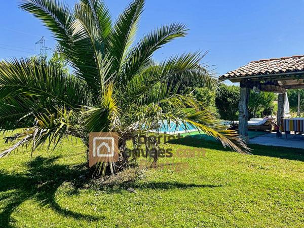 Maison Charentaise Barbezieux-Saint-Hilaire 7 pièces 307 m2