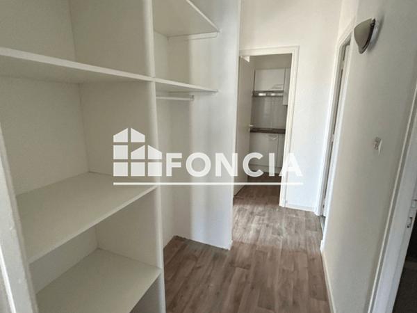Location Appartement 2 pièces 47 m² - 9 RUE DE L'ECOLE Perpignan 66000