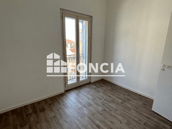 Location Appartement 2 pièces 47 m² - 9 RUE DE L'ECOLE Perpignan 66000
