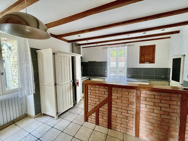 Saint-Crépin (17380) Maison familiale 3 chambres à Saint-Crépin