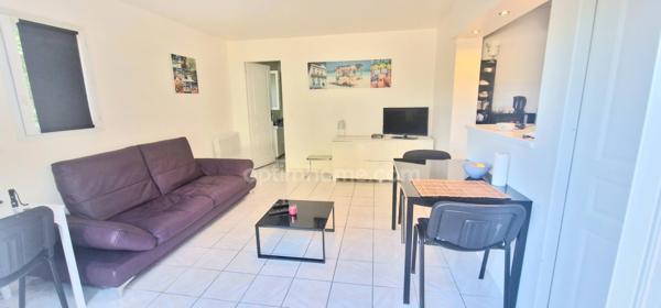 VILLA AVEC PISCINE LAGON!