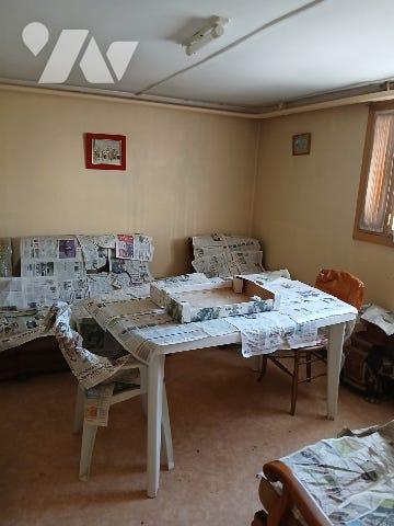 Maison à usage d'habitation des années 70 sur BOEN sur LIGNON avec terrain attenant de 1169m²