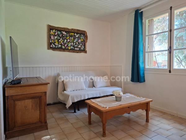 A vendre à Digne les Bains, Maison individuelle de type 6 avec 180m² habitable sur une parcelle de 4300m²