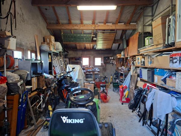 A vendre à Digne les Bains, Maison individuelle de type 6 avec 180m² habitable sur une parcelle de 4300m²