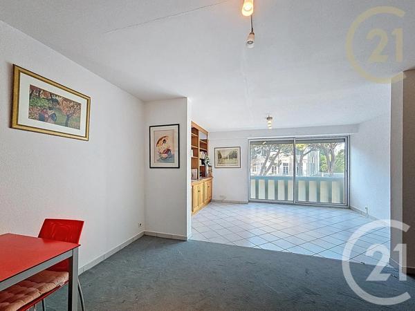 Appartement F4 à vendre  3 pièces - 75 m 2   MONTELIMAR  - 26