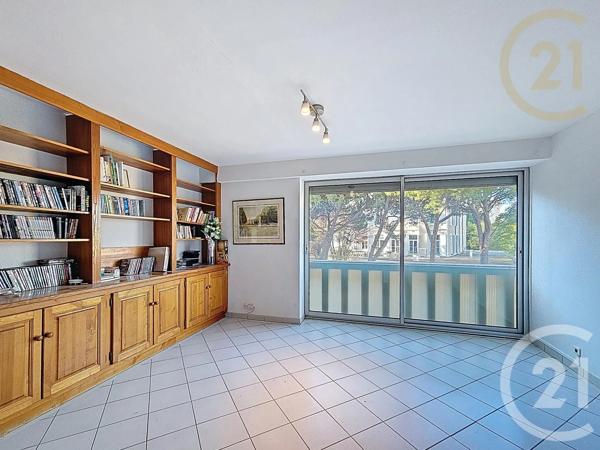 Appartement F4 à vendre  3 pièces - 75 m 2   MONTELIMAR  - 26