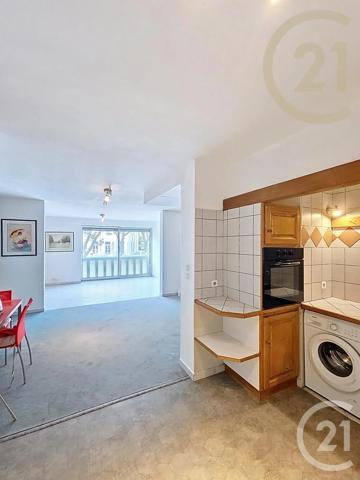 Appartement F4 à vendre  3 pièces - 75 m 2   MONTELIMAR  - 26