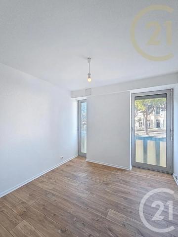 Appartement F4 à vendre  3 pièces - 75 m 2   MONTELIMAR  - 26