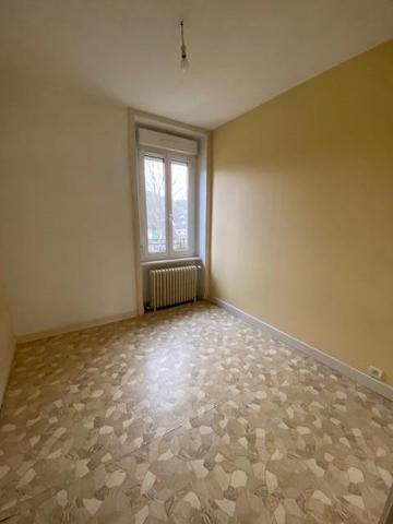 Maison * 6 Pièces * 123 M² * 15210 Ydes * 181 900  €