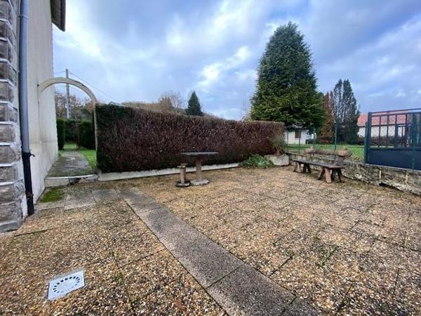 Maison * 6 Pièces * 123 M² * 15210 Ydes * 181 900  €