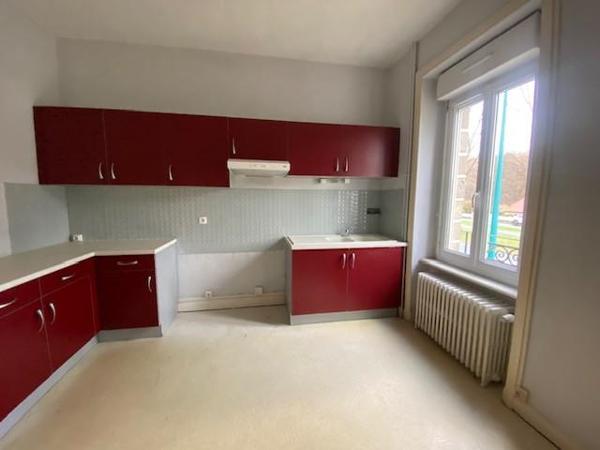 Maison * 6 Pièces * 123 M² * 15210 Ydes * 181 900  €