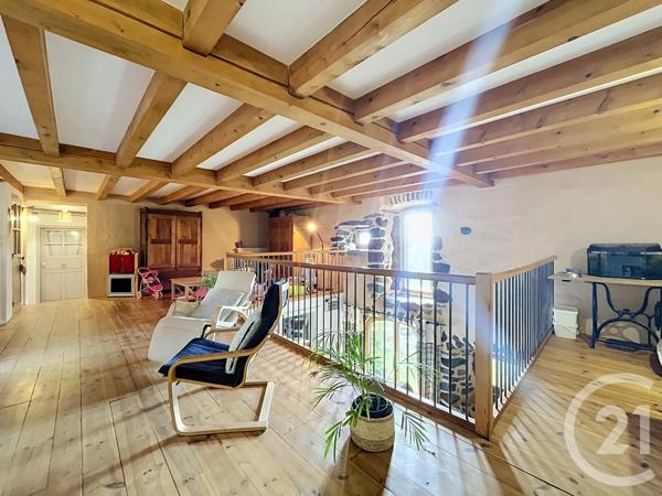 Maison à vendre  5 pièces - 183 m 2   BAINS  - 43