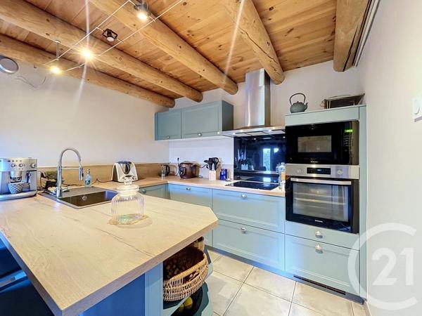 Maison à vendre  5 pièces - 183 m 2   BAINS  - 43