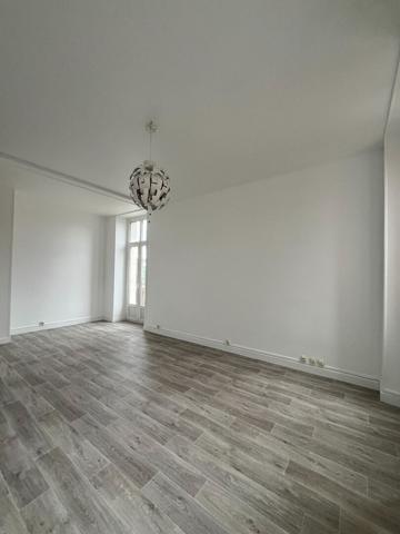 Appartement T4 avec un balcon