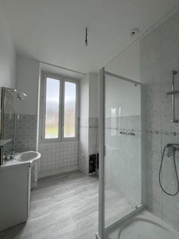 Appartement T4 avec un balcon