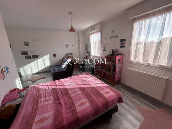 Maison 5 pièce(s) 3 chambre(s) 93 m²