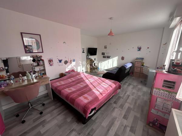 Maison 5 pièce(s) 3 chambre(s) 93 m²