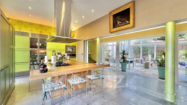 Propriété d'exception aux portes de Tours