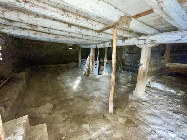 Maison à vendre à Fontans en Lozère (48700), ref : 48032-203