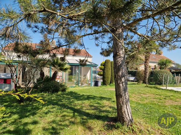 Vente maison Clisson : 447 000 € - AJP Immobilier Clisson