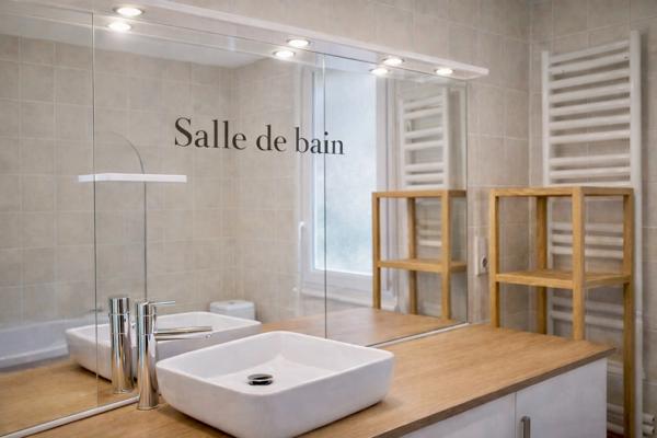 Maison de ville à vendre 5 pièces VICHY (03), garage  25 m2 et annexes - Quartier résidentiel  calme tant pour une résidence principale qu'un investissement