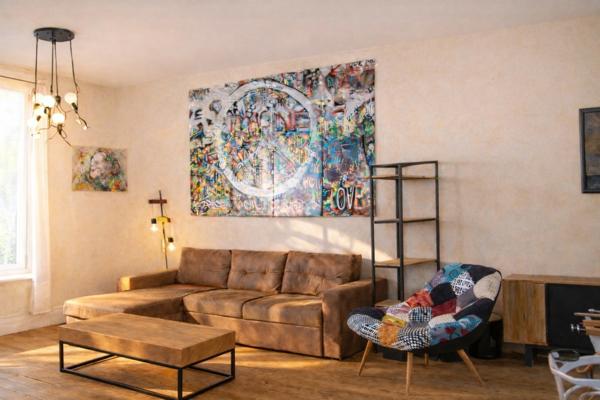 Maison de ville à vendre 5 pièces VICHY (03), garage  25 m2 et annexes - Quartier résidentiel  calme tant pour une résidence principale qu'un investissement