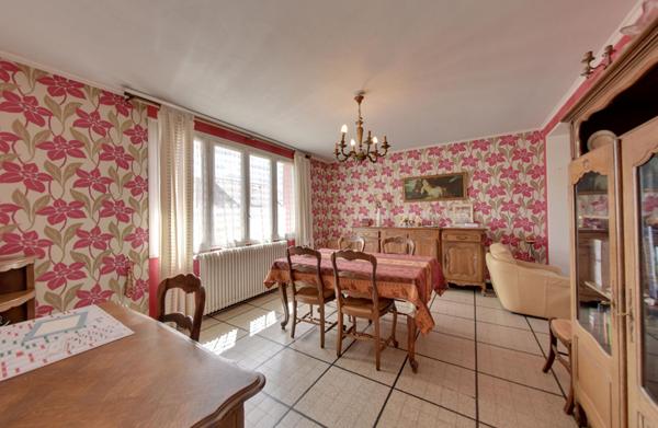 Maison familiale avec fort potentiel et grand jardin