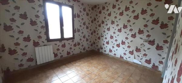 MAISON INDEPENDANTE SUR SOUS-SOL EQUEURDREVILLE 3 CHAMBRES + GAR