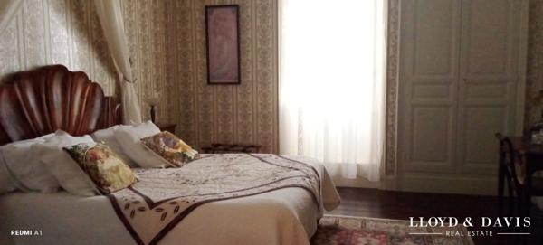 MAISON HAUSSMANNIENE A VENDRE