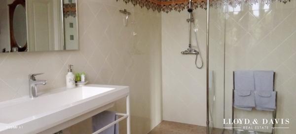 MAISON HAUSSMANNIENE A VENDRE