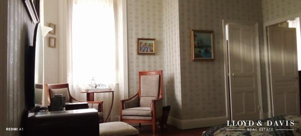 MAISON HAUSSMANNIENE A VENDRE