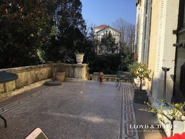 MAISON HAUSSMANNIENE A VENDRE