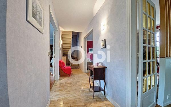 Maison à vendre    6 pièces • 157,72 m2 Dammarie-les-Lys