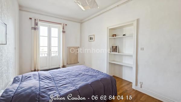 Appartement bourgeois 1890 – Élégance & art de vivre au cœur de Royat (63)